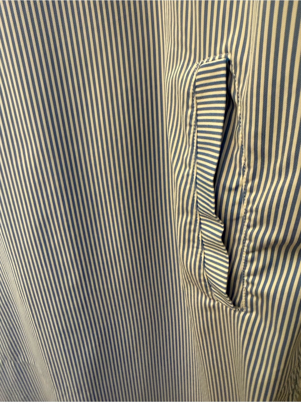 Southern Tide blue & white striped shirt dress split neckline and side pockets - Picture 6 of 6